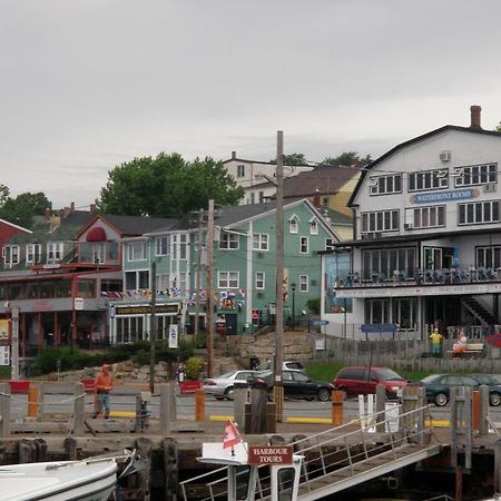 Brigantine Inn Lunenburg Exteriör bild